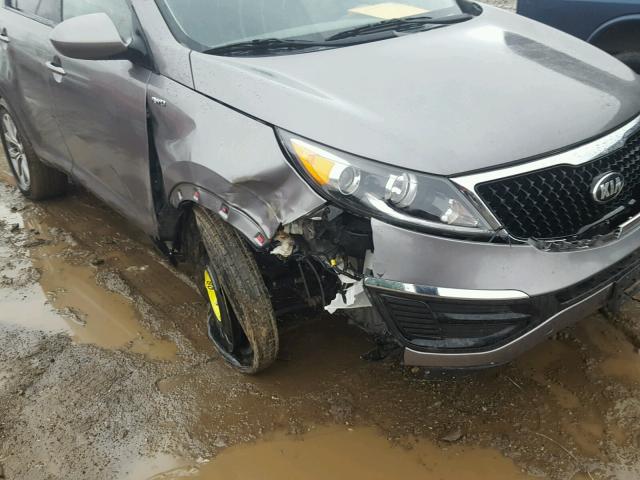 KNDPBCAC6F7762865 - 2015 KIA SPORTAGE L GRAY photo 9