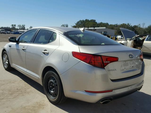 KNAGM4A75B5092621 - 2011 KIA OPTIMA LX SILVER photo 3