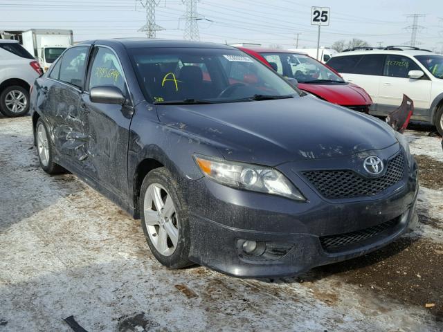 4T1BF3EK1BU159779 - 2011 TOYOTA CAMRY BASE GRAY photo 1