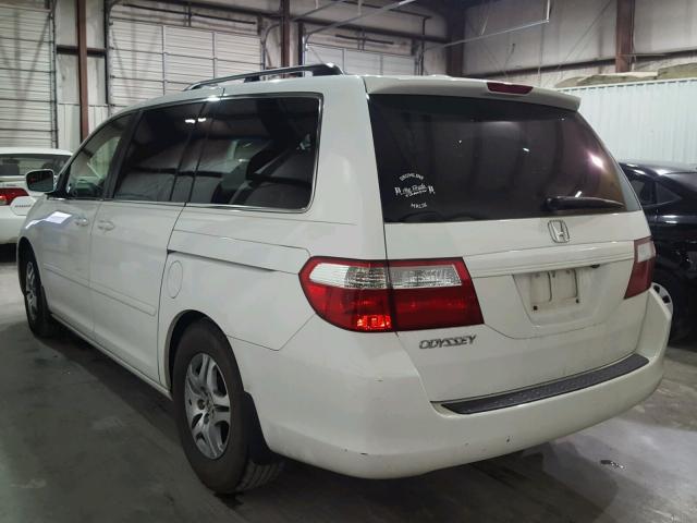 5FNRL38776B081235 - 2006 HONDA ODYSSEY EX WHITE photo 3