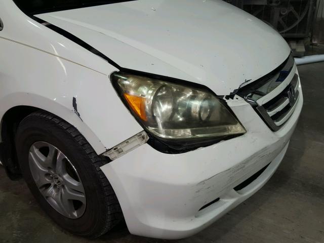 5FNRL38776B081235 - 2006 HONDA ODYSSEY EX WHITE photo 9