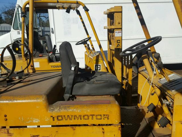 89M1369 - 2000 CATERPILLAR FORKLIFT YELLOW photo 5