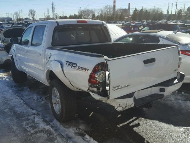 3TMLU4EN1EM137000 - 2014 TOYOTA TACOMA DOU WHITE photo 3