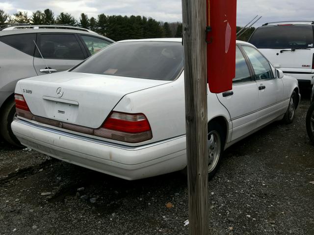 WDBGA32G0WA398156 - 1998 MERCEDES-BENZ S 320W WHITE photo 4