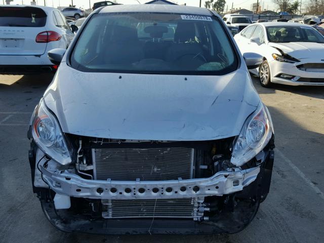 1FADP5AU5GL117695 - 2016 FORD C-MAX SE SILVER photo 9