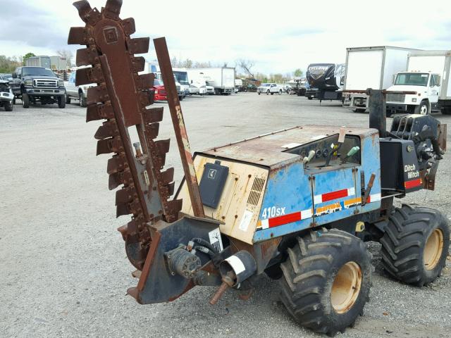 00075185LPWS4A384 - 2001 DITCH WITCH 400SX BLUE photo 9