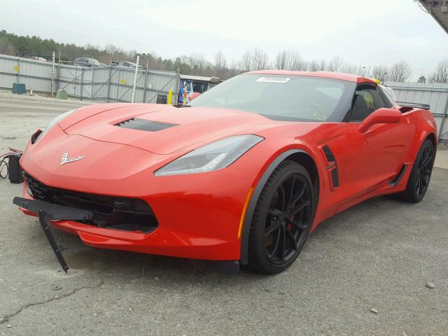 1G1YY2D73H5109719 - 2017 CHEVROLET CORVETTE G RED photo 2