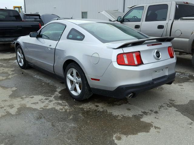 1ZVBP8CF4C5251403 - 2012 FORD MUSTANG GT SILVER photo 3