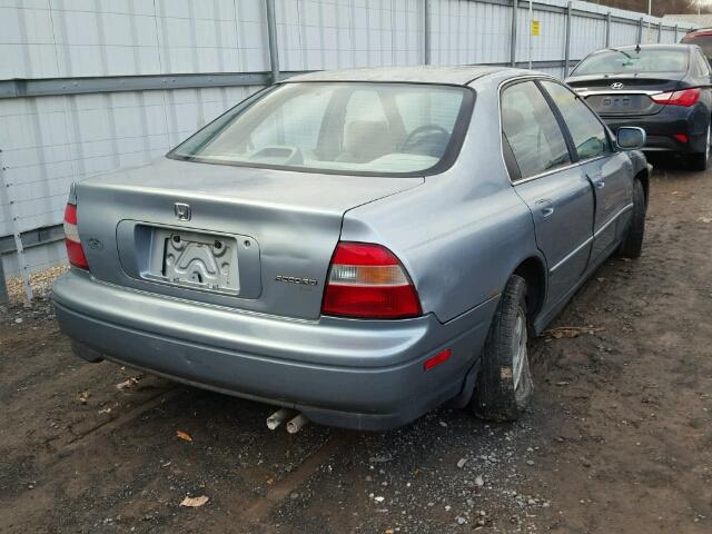 1HGCD5553RA113579 - 1994 HONDA ACCORD EX BLUE photo 4