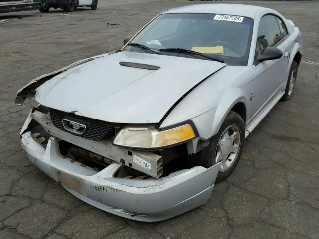 1FAFP4044XF222439 - 1999 FORD MUSTANG SILVER photo 2