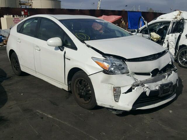 JTDKN3DU4D5589474 - 2013 TOYOTA PRIUS WHITE photo 1