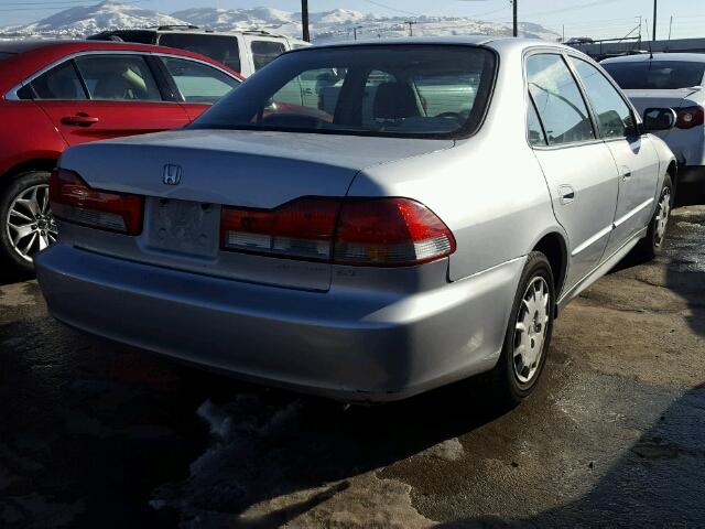 1HGCG55451A107768 - 2001 HONDA ACCORD LX SILVER photo 4