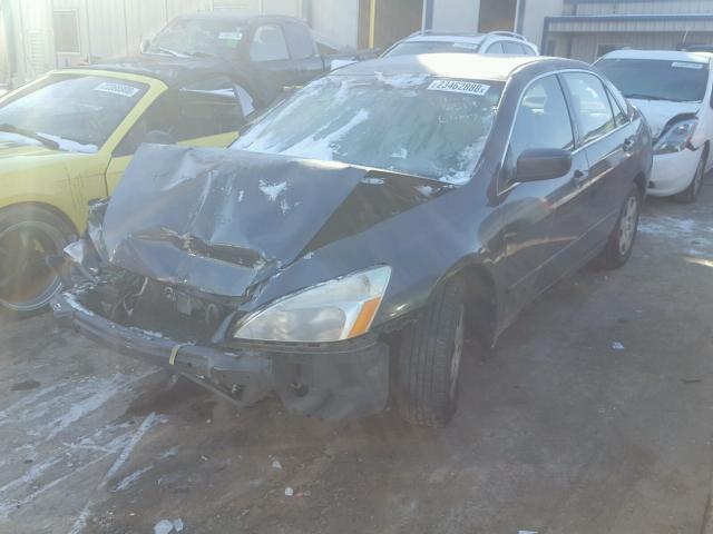 1HGCM56495A006519 - 2005 HONDA ACCORD LX GRAY photo 2