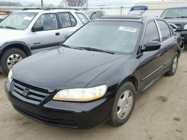 1HGCG16521A014190 - 2001 HONDA ACCORD EX BLACK photo 2