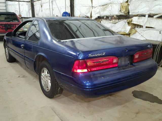 1FALP62W5TH155488 - 1996 FORD THUNDERBIR BLUE photo 3