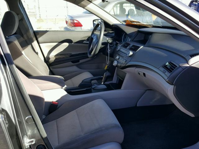 JHMCP26359C006439 - 2009 HONDA ACCORD LX GRAY photo 5