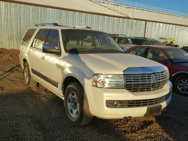 5LMFU27598LJ06302 - 2008 LINCOLN NAVIGATOR თეთრი ფოტო 1