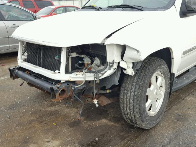 1GKDT13S952131245 - 2005 GMC ENVOY WHITE photo 9