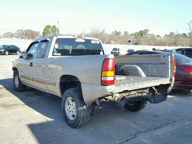 2GCEC19TX21169823 - 2002 CHEVROLET SILVERADO SILVER photo 3