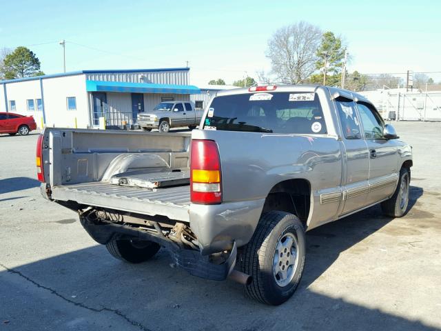 2GCEC19TX21169823 - 2002 CHEVROLET SILVERADO SILVER photo 4