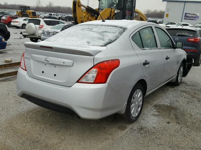 3N1CN7AP8HL903792 - 2017 NISSAN VERSA S SILVER photo 4