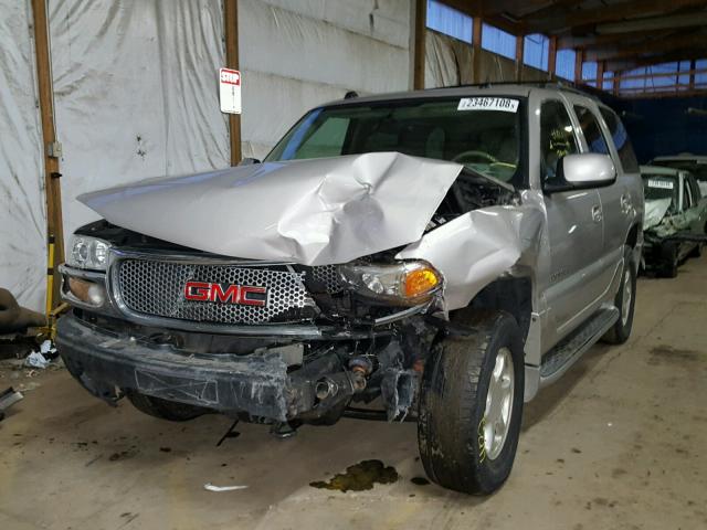 1GKEK63U84J297895 - 2004 GMC YUKON DENA SILVER photo 2