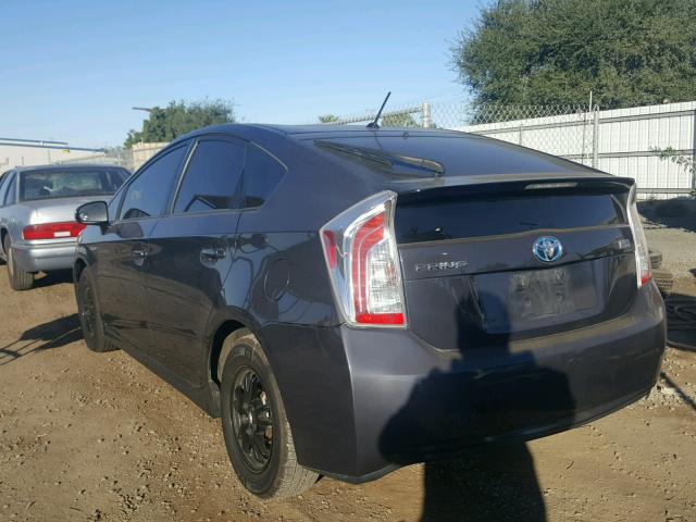 JTDKN3DU1D5693422 - 2013 TOYOTA PRIUS GRAY photo 3