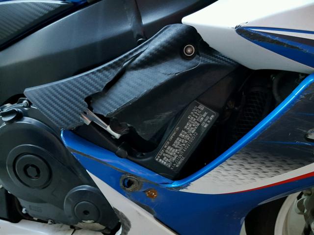 JS1GN7FAXD2100572 - 2013 SUZUKI GSX-R600 BLUE photo 10