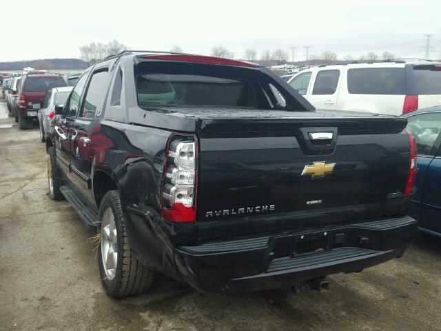 3GNTKFE37BG175915 - 2011 CHEVROLET AVALANCHE BLACK photo 3