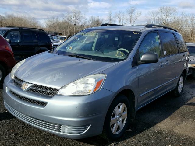 5TDZA23C14S081356 - 2004 TOYOTA SIENNA CE BLUE photo 2