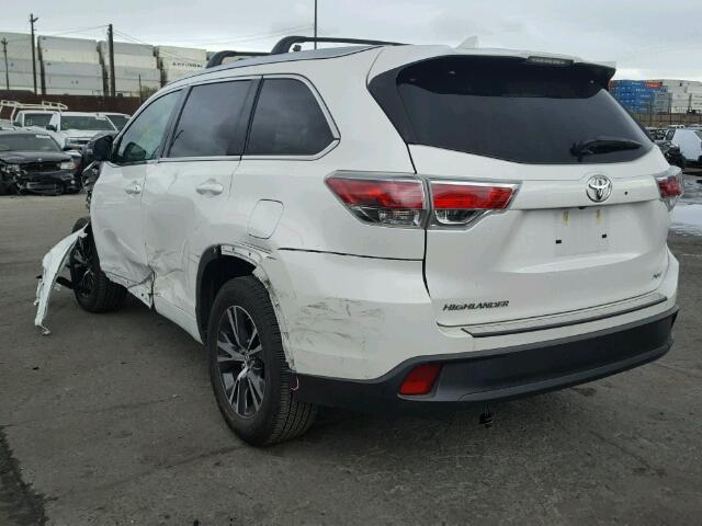 5TDKKRFH4GS144212 - 2016 TOYOTA HIGHLANDER WHITE photo 3