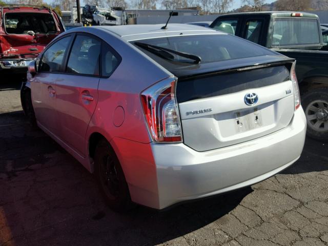 JTDKN3DU5C1613626 - 2012 TOYOTA PRIUS SILVER photo 3