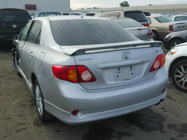 1NXBU4EEXAZ294098 - 2010 TOYOTA COROLLA BA SILVER photo 3