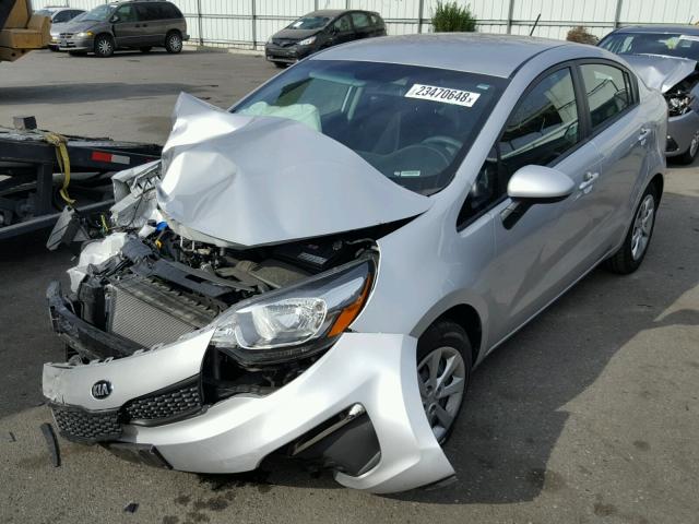 KNADM4A38G6668994 - 2016 KIA RIO LX Արծաթագույն լուսանկար 2