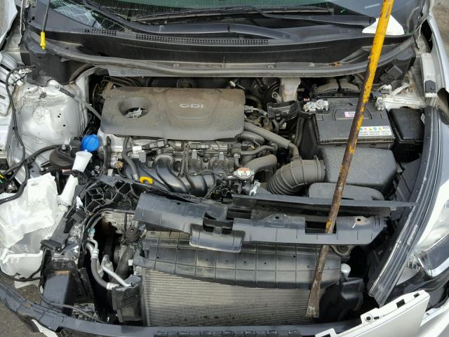 KNADM4A38G6668994 - 2016 KIA RIO LX Արծաթագույն լուսանկար 7