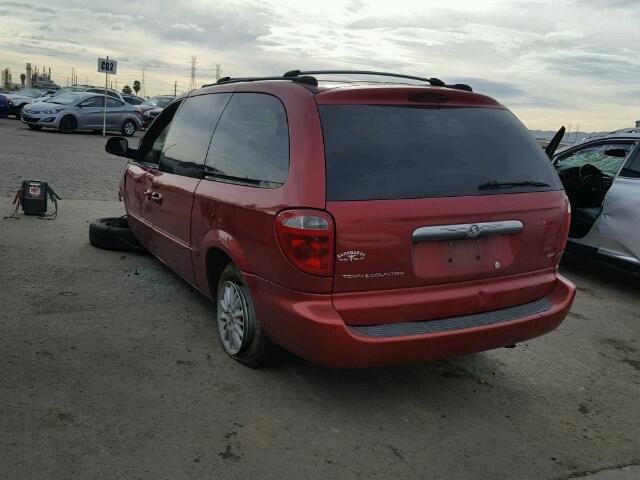 2C4GP74L42R724953 - 2002 CHRYSLER TOWN & COU RED photo 3