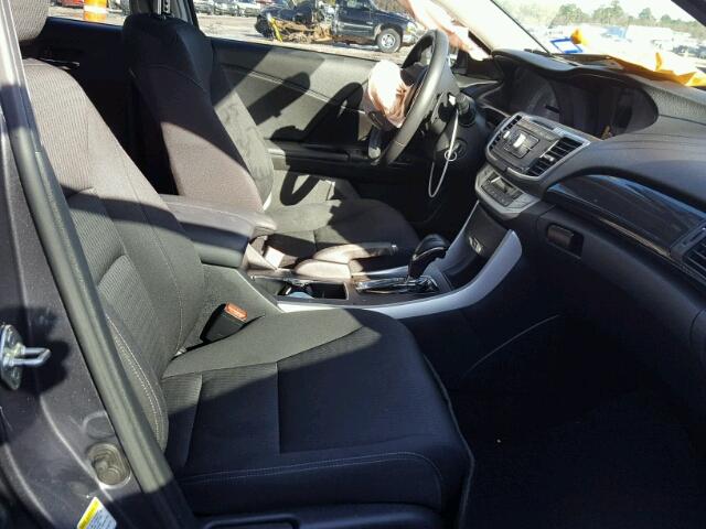 1HGCR2F58EA030917 - 2014 HONDA ACCORD SPO GRAY photo 5