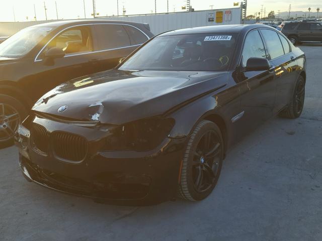 WBAKA8C55CCY37726 - 2012 BMW 750I BLACK photo 2