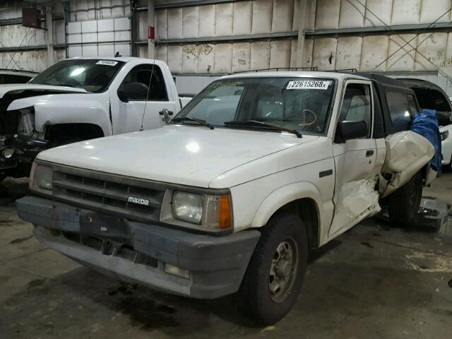 JM2UF1113G0667406 - 1986 MAZDA B2000 WHITE photo 2