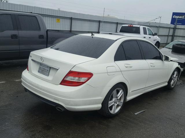 WDDGF5EB9BA526778 - 2011 MERCEDES-BENZ C 300 WHITE photo 4