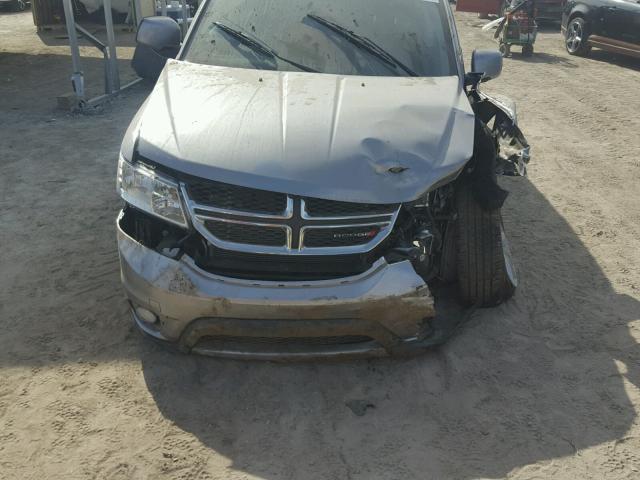 3C4PDDBG2HT512863 - 2017 DODGE JOURNEY SX WHITE photo 9