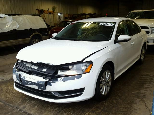 1VWAP7A3XCC085110 - 2012 VOLKSWAGEN PASSAT S თეთრი ფოტო 2
