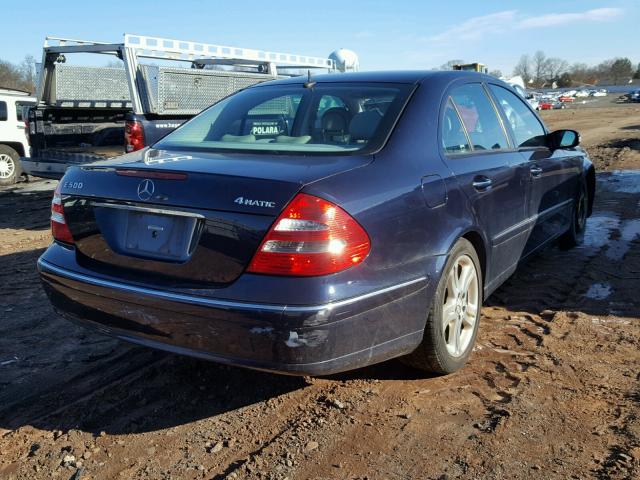 WDBUF83J94X121298 - 2004 MERCEDES-BENZ E 500 4MAT BLUE photo 4