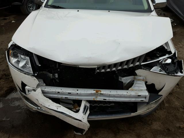 3LNHL2GC0CR806510 - 2012 LINCOLN MKZ WHITE photo 7