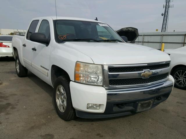 2GCEC13J271589008 - 2007 CHEVROLET SILVERADO WHITE photo 1