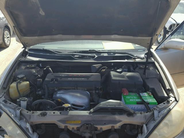 JTDBE32K263058032 - 2006 TOYOTA CAMRY LE Gold Foto 7
