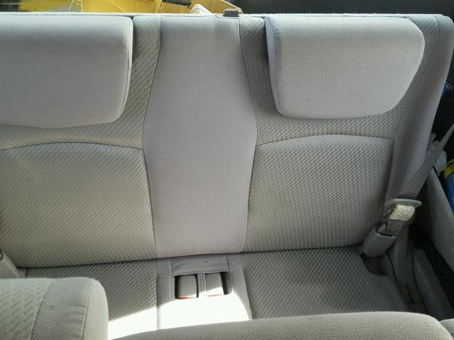 JTEDW21A360015101 - 2006 TOYOTA HIGHLANDER SILVER photo 9