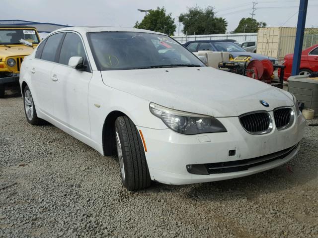 WBANU5C53AC124324 - 2010 BMW 528 I WHITE photo 1