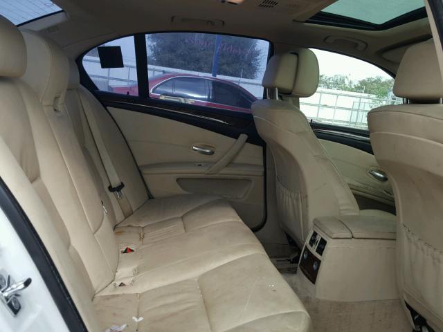 WBANU5C53AC124324 - 2010 BMW 528 I WHITE photo 6