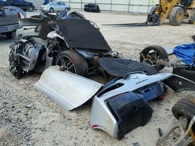 1G1YA2D71F5124673 - 2015 CHEVROLET CORVETTE SILVER photo 3